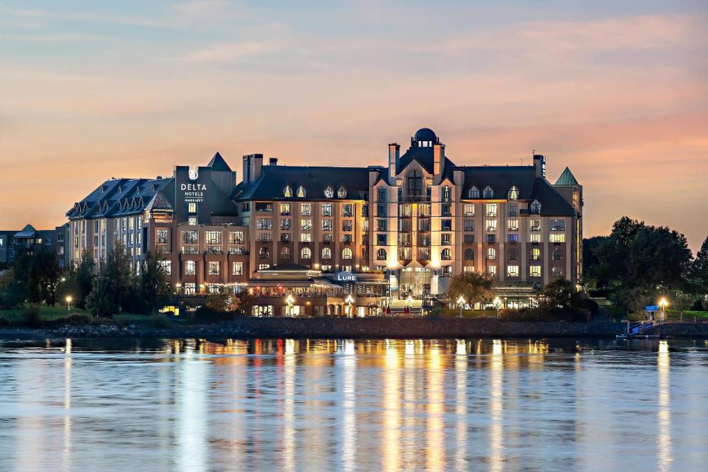 Delta Hotels By Marriott Victoria Ocean Pointe Resort - Victoria
