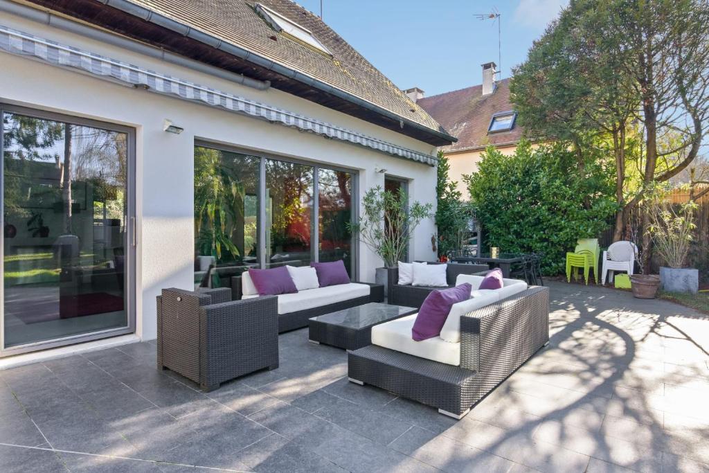 Villa With Pool And Hammam In La Celle-st-cloud - Welkeys - Rueil-Malmaison