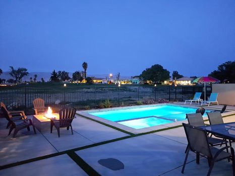 Coachella, CA Villas and Holiday homes Best Deals on cozycozy