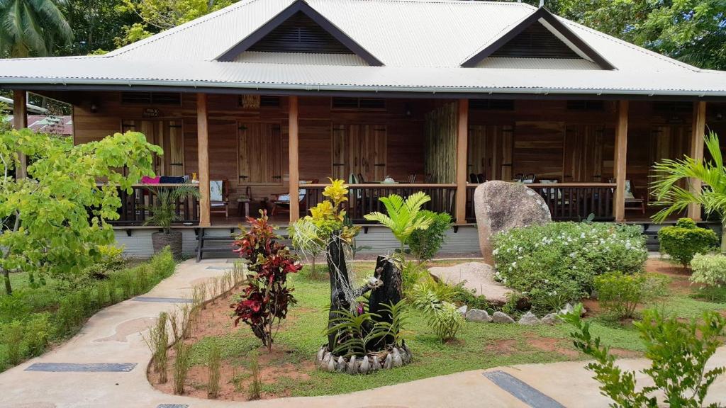 La Digue Holiday Villa - Seychelles