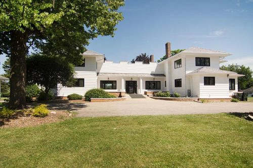 Antioch, IL Vacation Rentals and Airbnb cozycozy