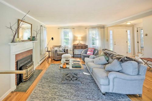 Pittsfield State Forest, Pittsfield airbnb, hotels and vacation rentals