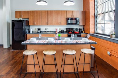 Rochester, NY Vacation Rentals and Airbnb cozycozy