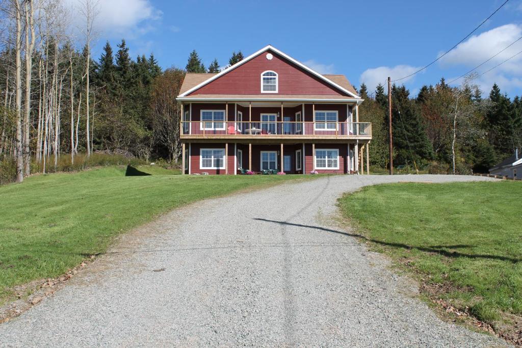 The Fiddle And The Sea Bed And Breakfast - Cape Breton