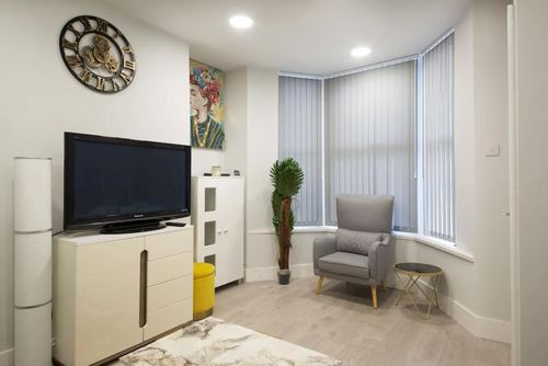 Wirral Holiday Apartment rentals cozycozy