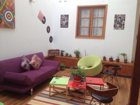 Search 4700 Cheap Hotels in Valparaíso Region cozycozy