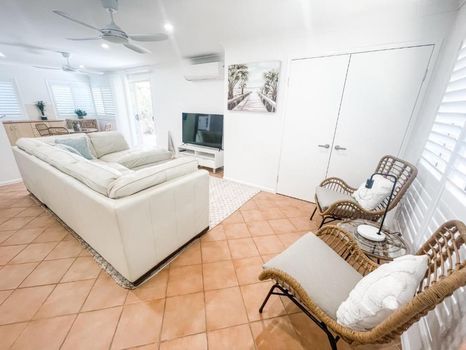 Yeppoon Villas and Holiday homes Best Deals on cozycozy