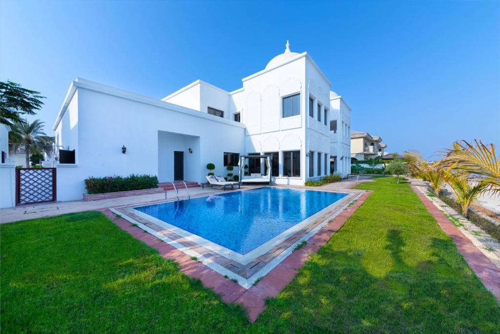 Maison Privee - 5 Stars Villa With Private Pool Or Beach On Palm Jumeirah - Dubaï