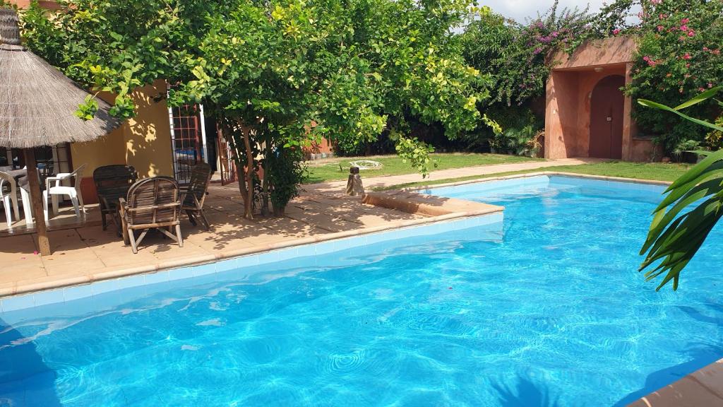 Magnifique Villa Riad Avec Piscine Proche Plage - Sénégal