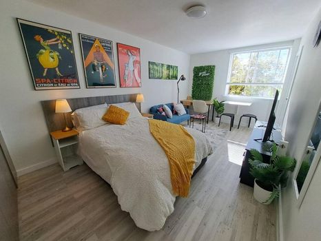 Riverton, Australia Apartments and Condos For Rent cozycozy