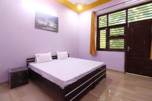 Mathura Apartments and Condos For Rent cozycozy