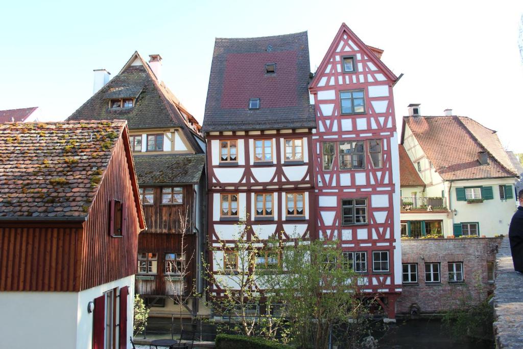 Hotel Schmales Haus - Ulm