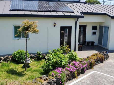 Jejusi Holiday Apartments and Self Catering cozycozy