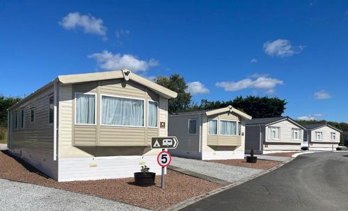 Glasgow Holiday Parks and RV rentals cozycozy