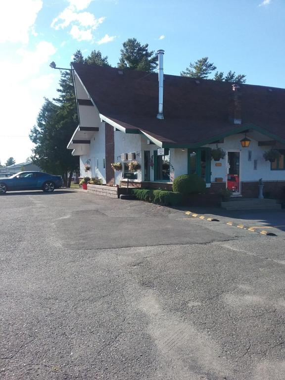 Motel Les Pins - Vermont