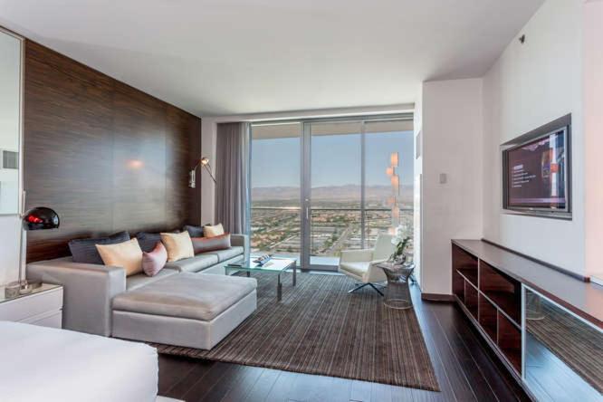 Palms Place Private Luxury Panoramic Suite - Las Vegas, NV