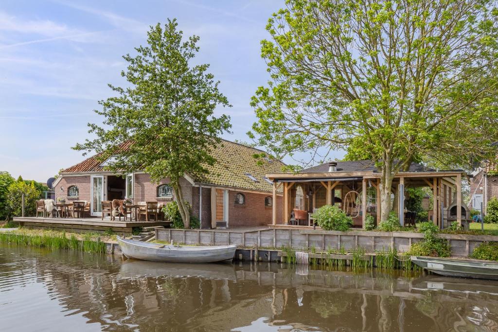 Uniek Coronaproof Vakantiehuis aan het water! - Pays-Bas