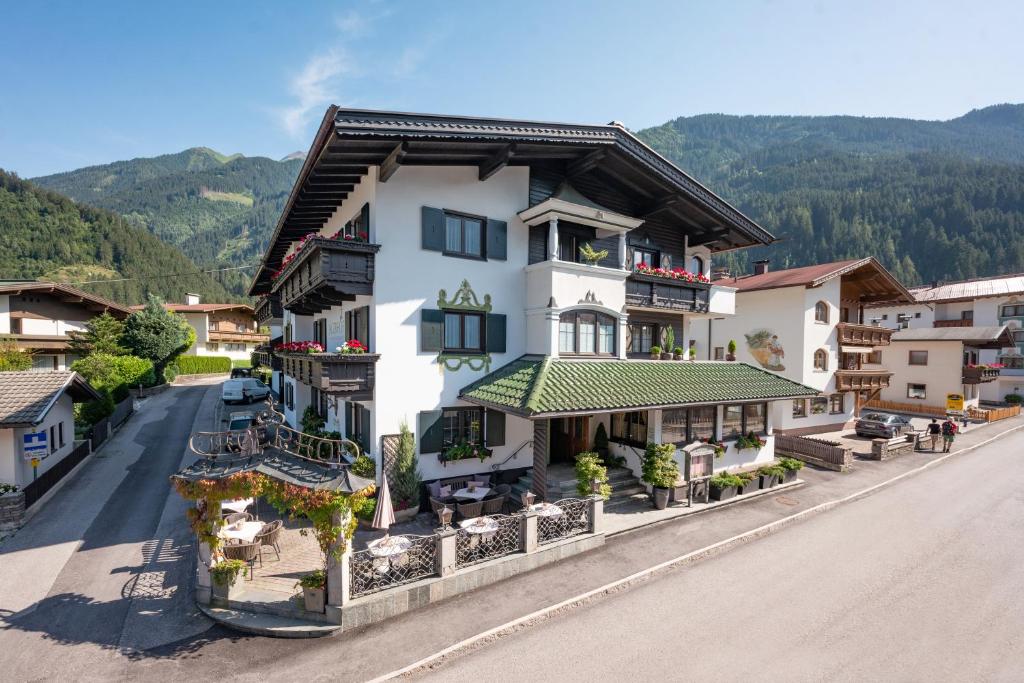 Hotel Jägerhof und Jagdhaus - Mayrhofen
