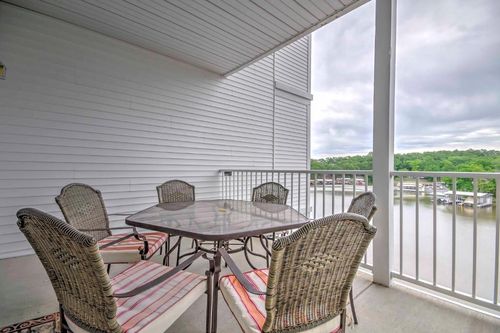 Lake of the Ozarks Vacation Rentals and Airbnb cozycozy