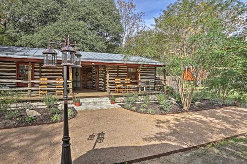 New Braunfels Vacation Rentals and Airbnb cozycozy