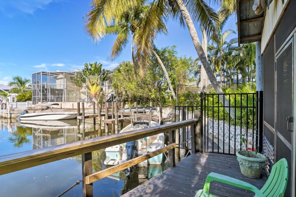 Naples Studio With Dock And Pool Access - By Beach! - Naples, FL
