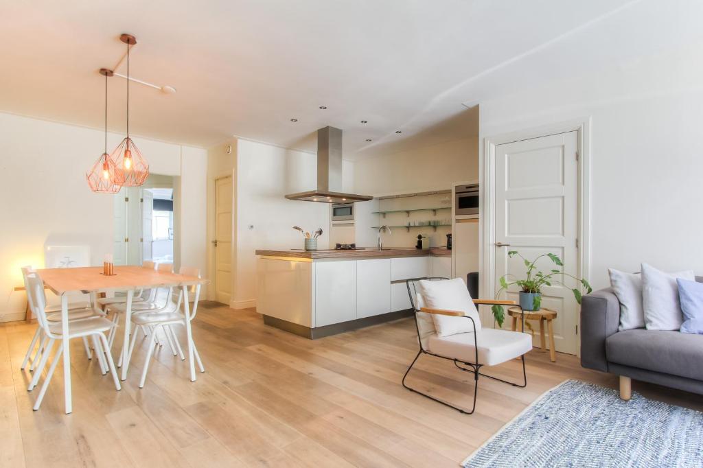 Luxurious Ground Floor Apartment With Patio - Amsterdam