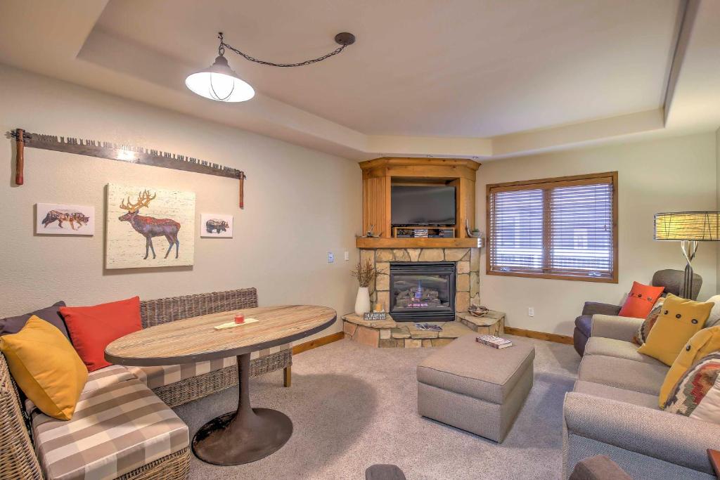 Breck Base Condo - Steps To Mtn And Main Street! - 