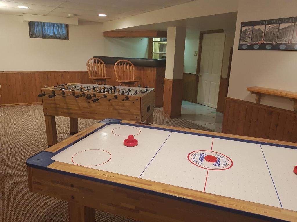 Sarnia's Man Cave welcomes you... Game ON! - Port Huron