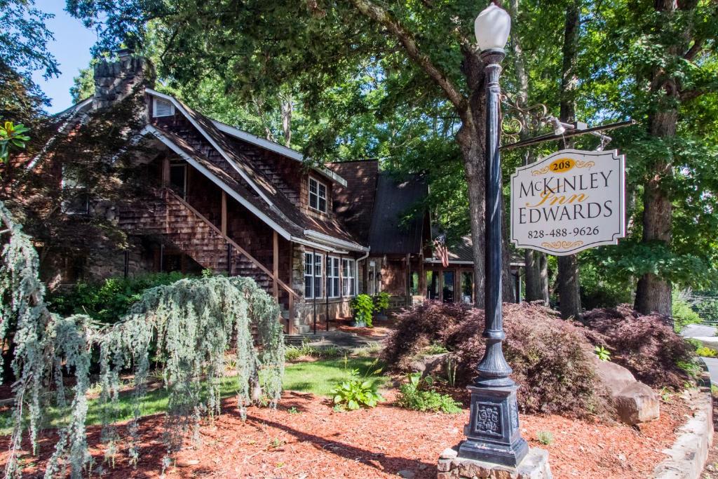 McKinley Edwards Inn - United States