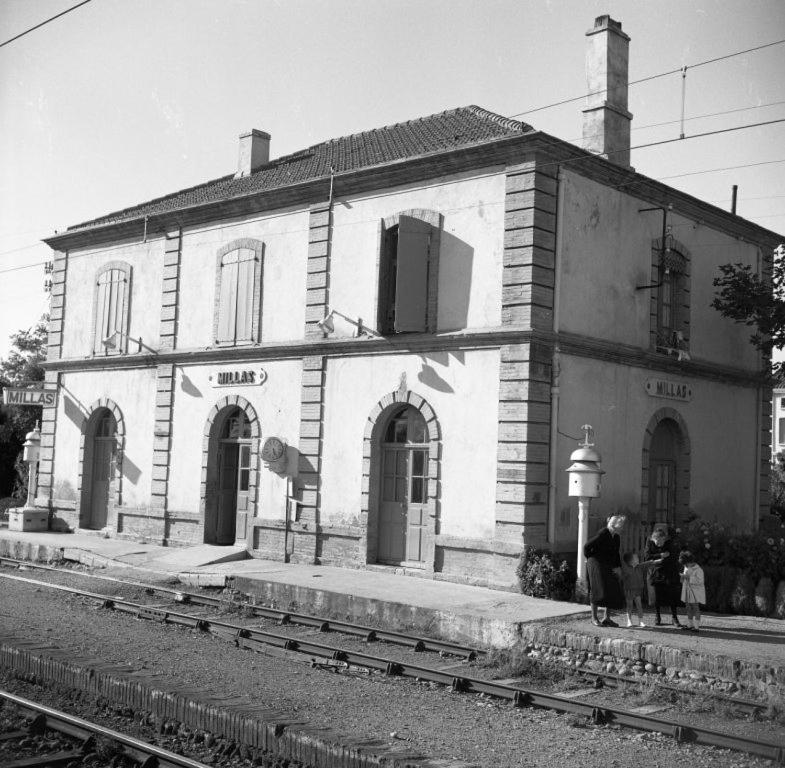 La Gare De Millas Chambres D'hôtes - Occitanie