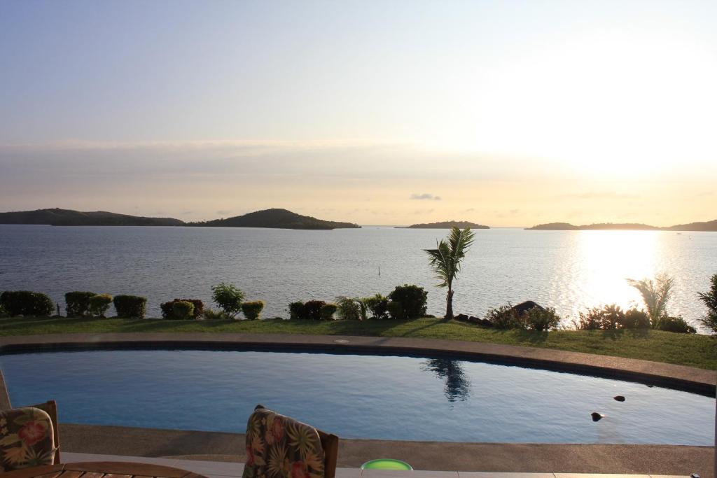 Fiji Luxury Oceanfront Villa & Pool - Fiji