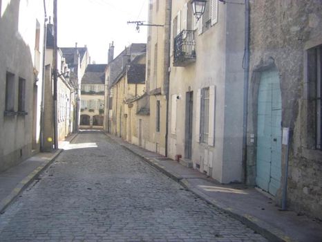 Beaune Apartments and Condos For Rent cozycozy