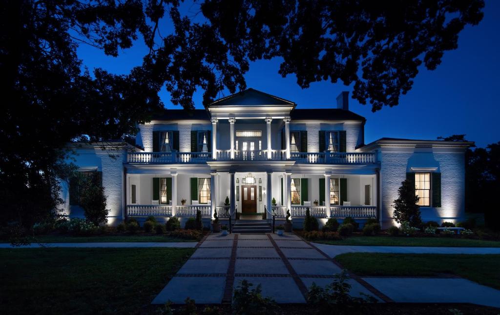 Belle Air Mansion And Inn - Nashville, TN