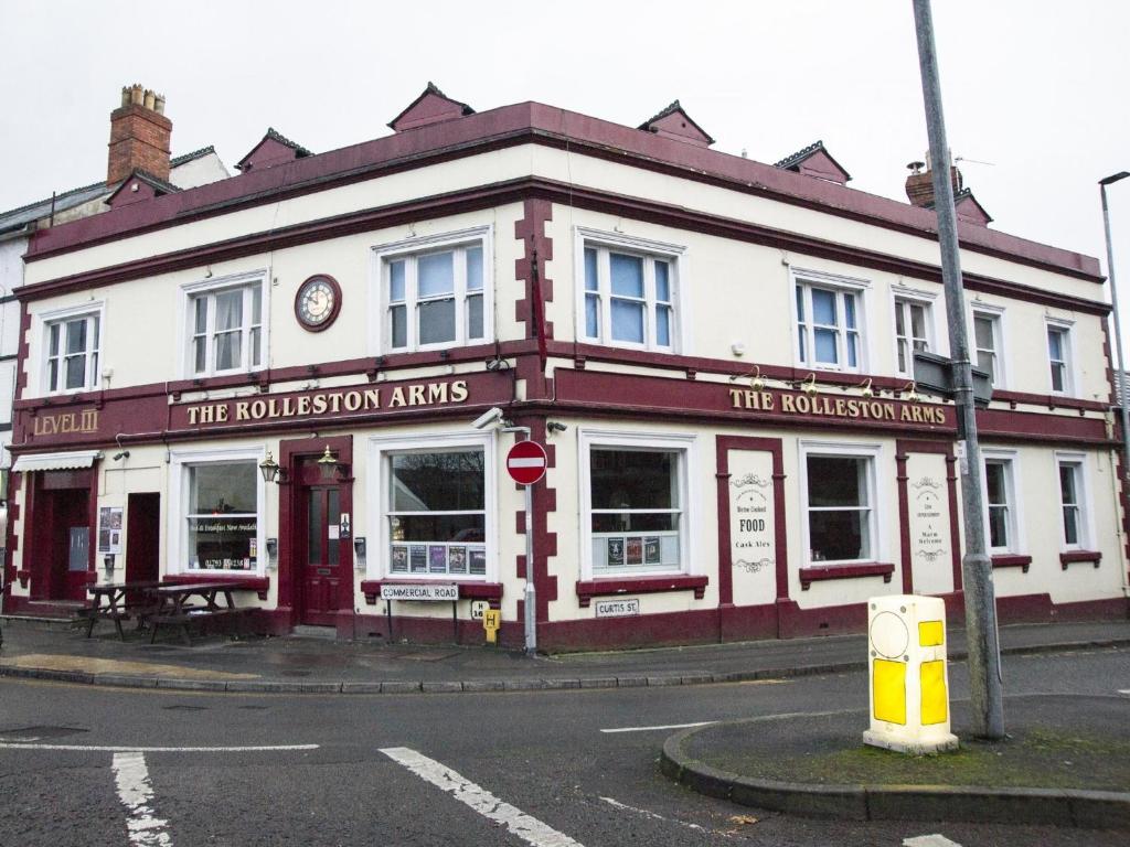 The Rolleston Arms - Swindon