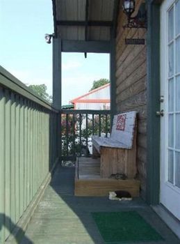 Cotile Lake, LA All Lodging & COZYCOZY