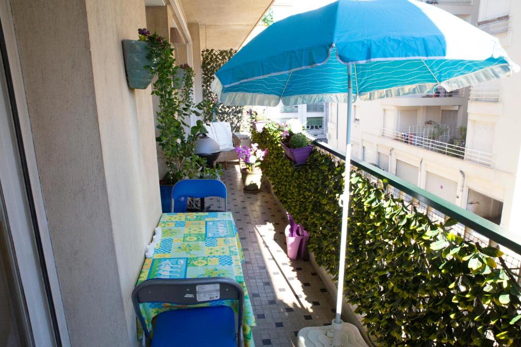 Chill Out Apartment, 2 Mins From Beach - Villefranche-sur-Mer