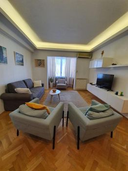 Romania Apartments and Condos For Rent cozycozy