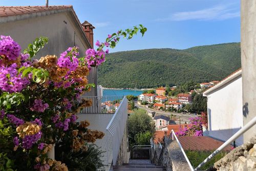 Rabac Apartments and Condos For Rent cozycozy