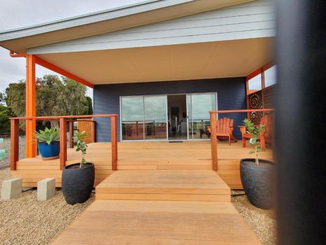 Normanville Vacation Rentals and Airbnb cozycozy