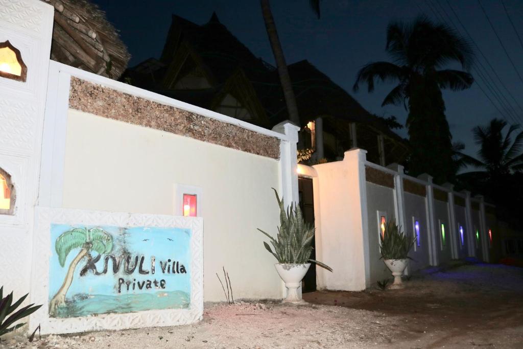 Room in Guest room - A wonderful Beach property in Diani Beach Kenya - Mombasa