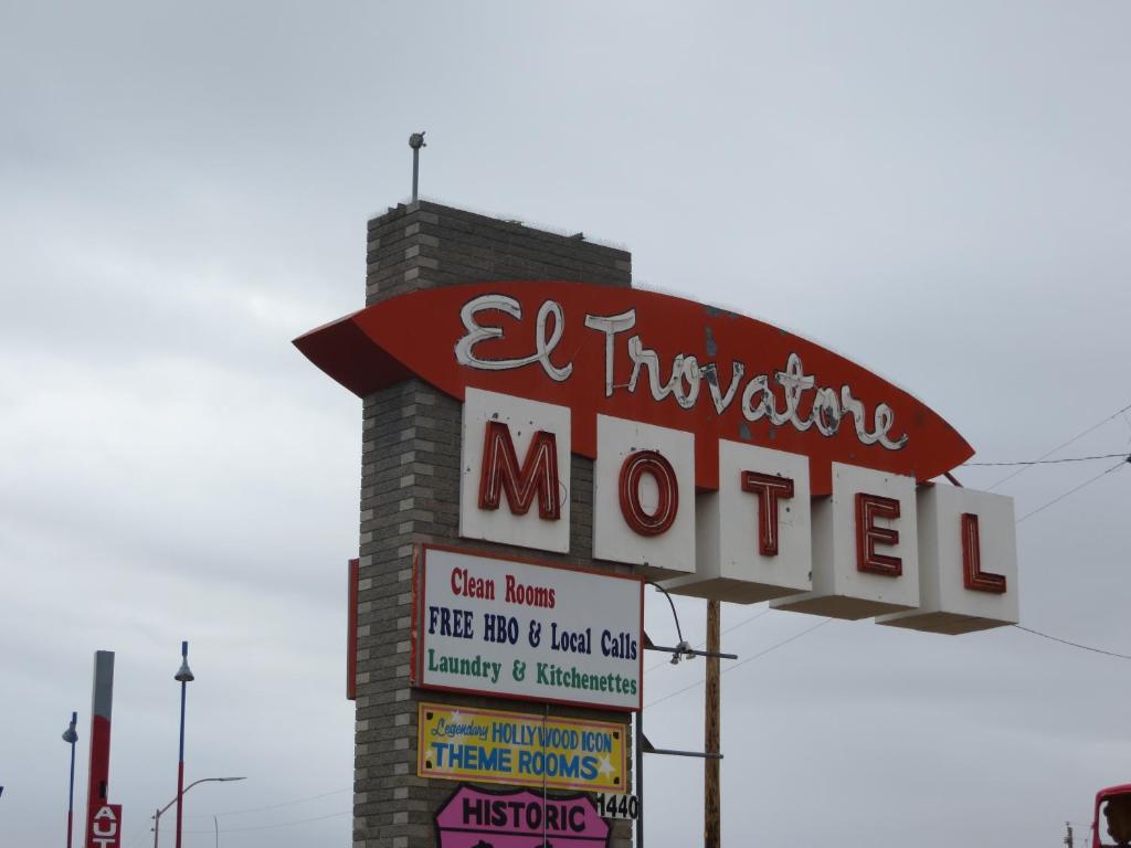 El Trovatore Motel - Kingman, AZ