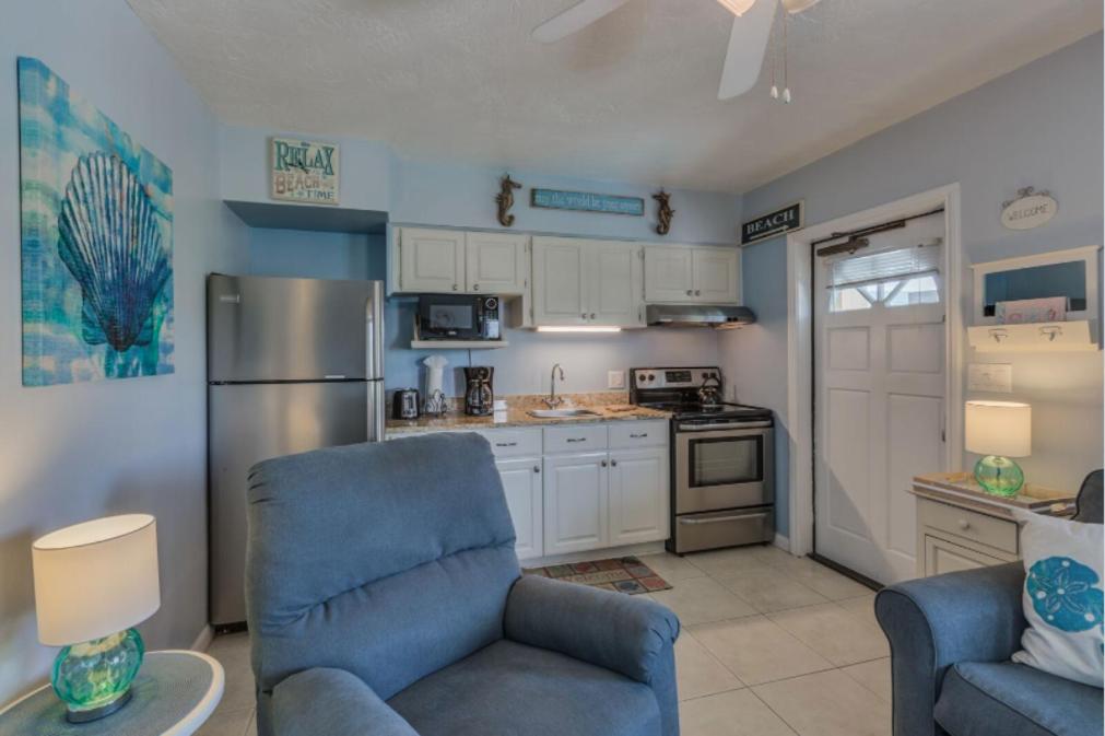 Five Palms Suite 207 - Daily - Weekly - Monthly - Clearwater, FL