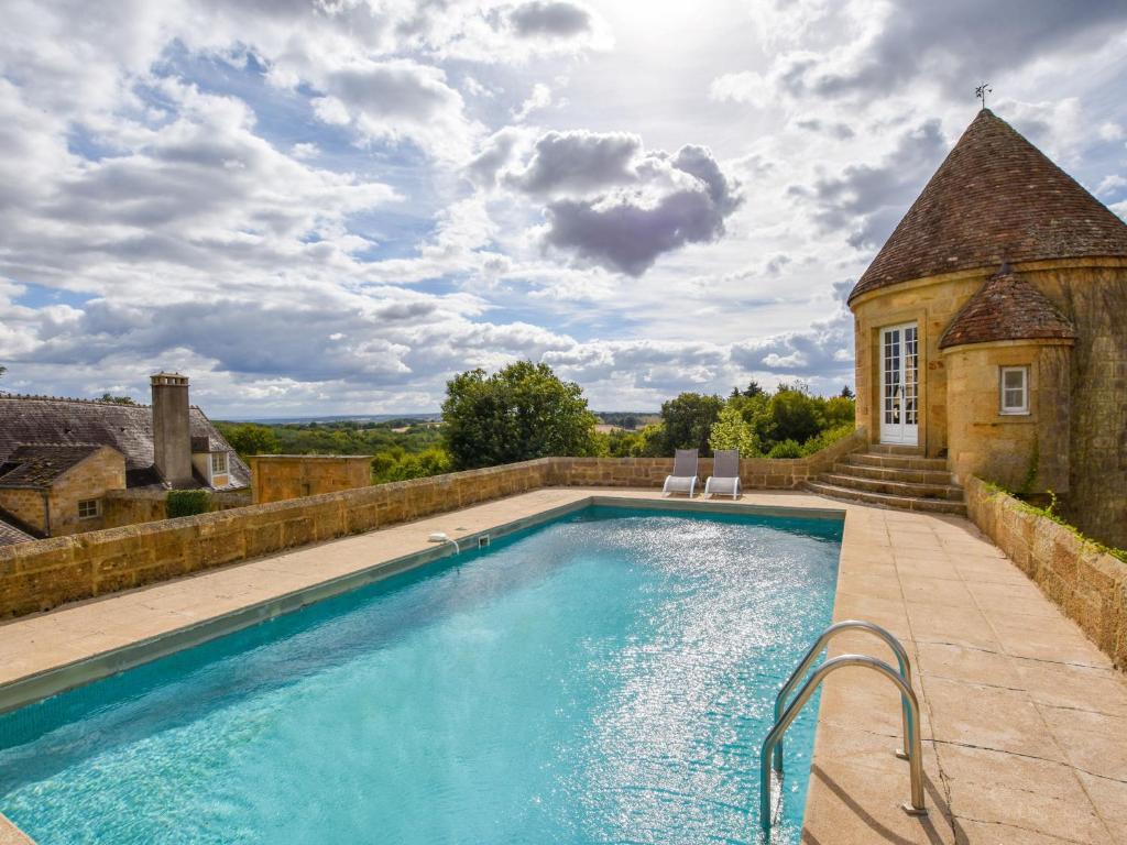 Gorgeous Manor In The Auvergne With Private Swimming Pool - Allier