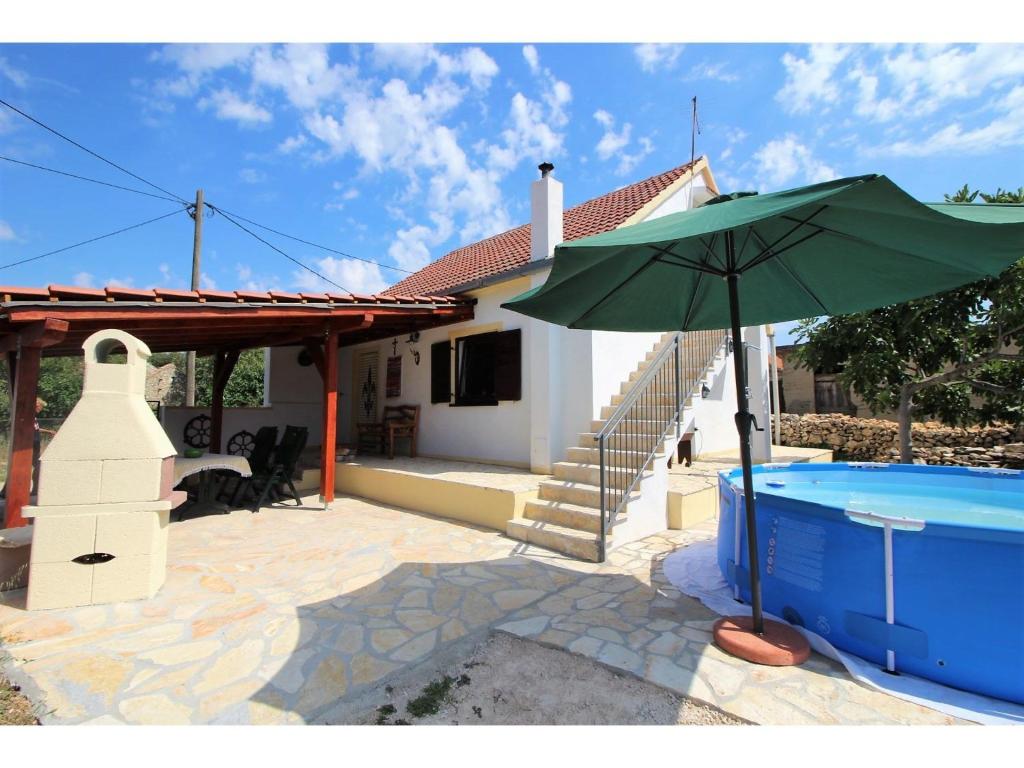 Pleasant Holiday Home In La Evci With Private Pool - Croatie