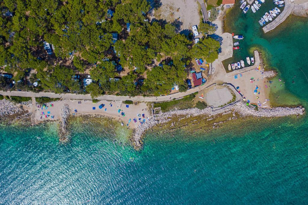 Mobile Homes Delta Marine At Campsite Rapoća - Croatie