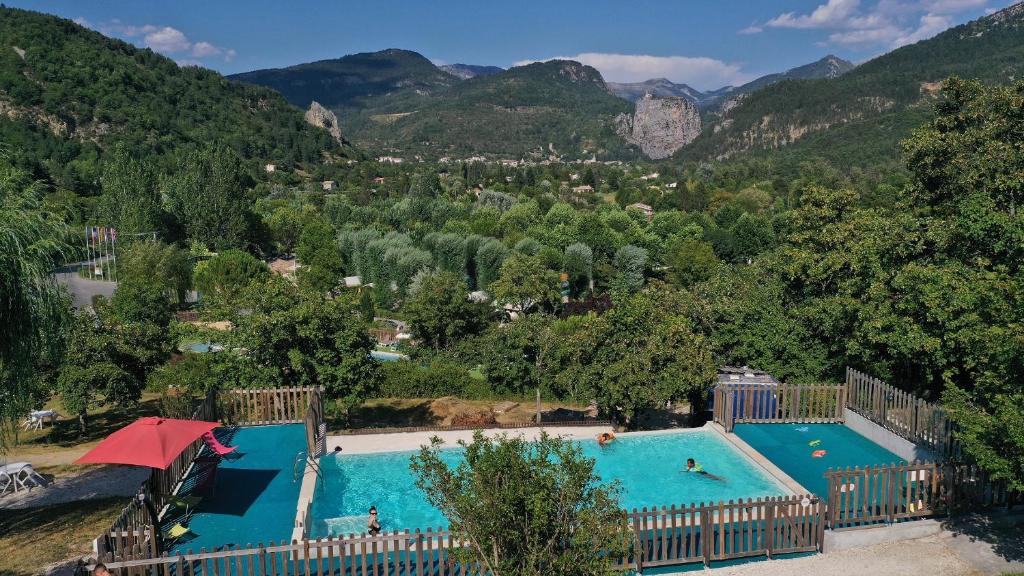 Residence De Plein Air Panoramique à La Porte Des Gorges Du Verdon - Provence-Alpes-Côte d'Azur (PACA)