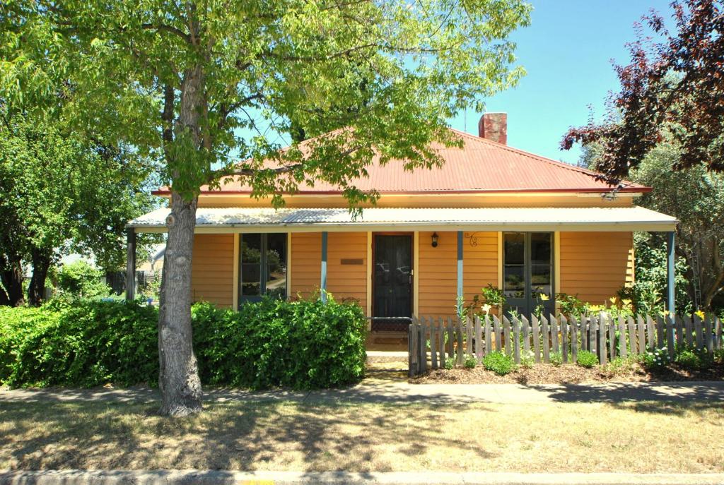 Cooma Cottage - Cooma