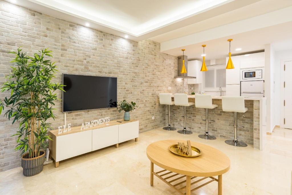 Amazing apartment in the old town with pool - Málaga