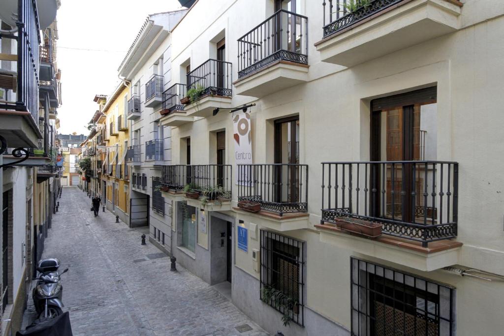 Apartamentos Turísticos San Pedro - Granada