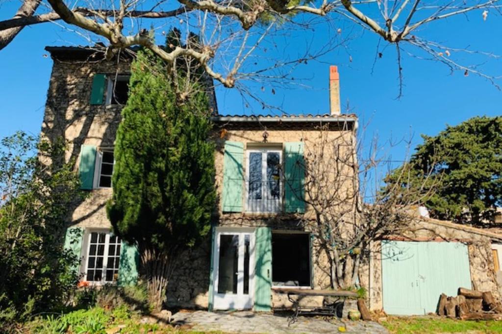Stone House In Isle-sur-la-sorgue - Pernes-les-Fontaines